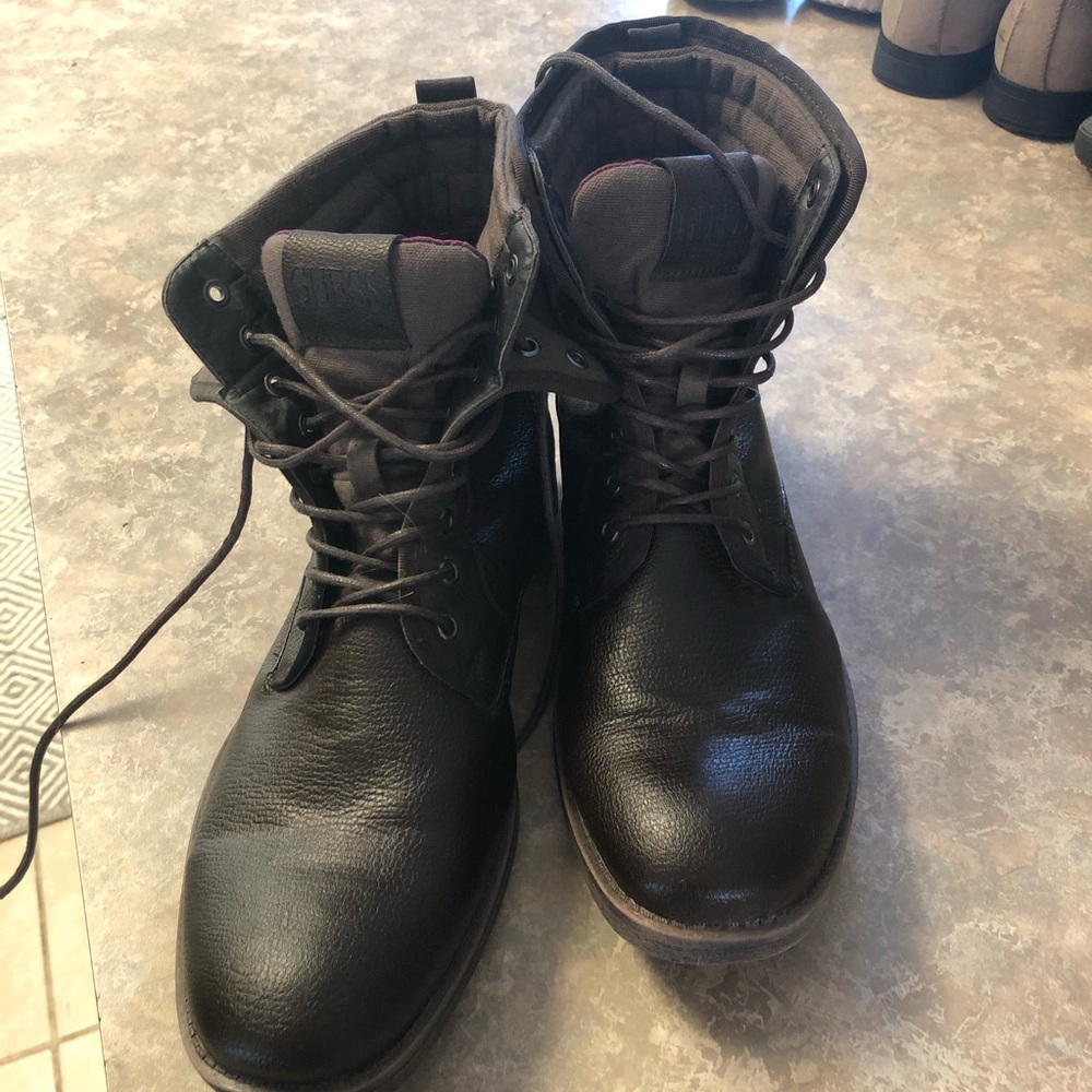 Guess Men’s leather boots